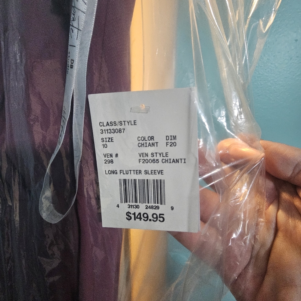 Dress - Picture 4 of 5